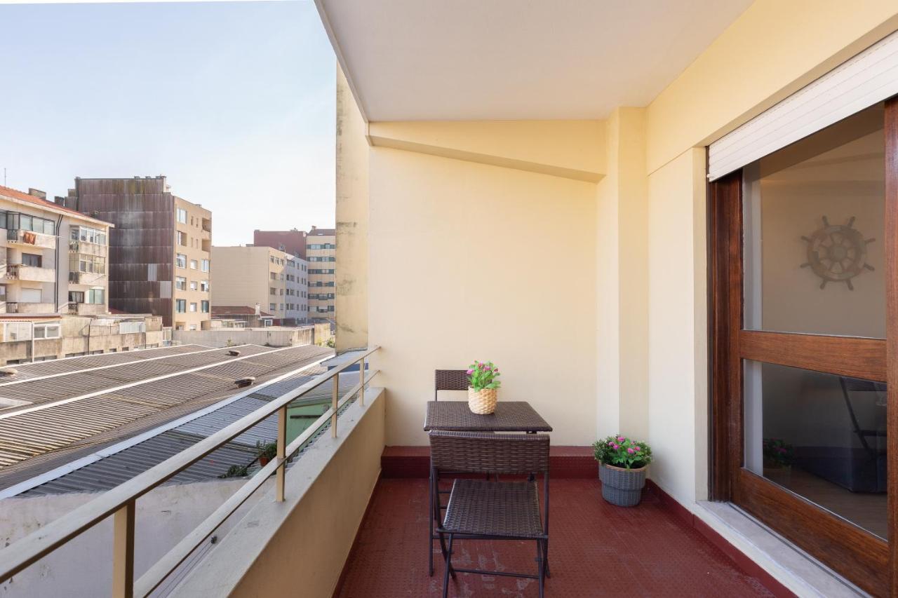 Host Wise - Trendy Bright Flats With Jacuzzi - 5 Min Beach Matosinhos  Exteriör bild