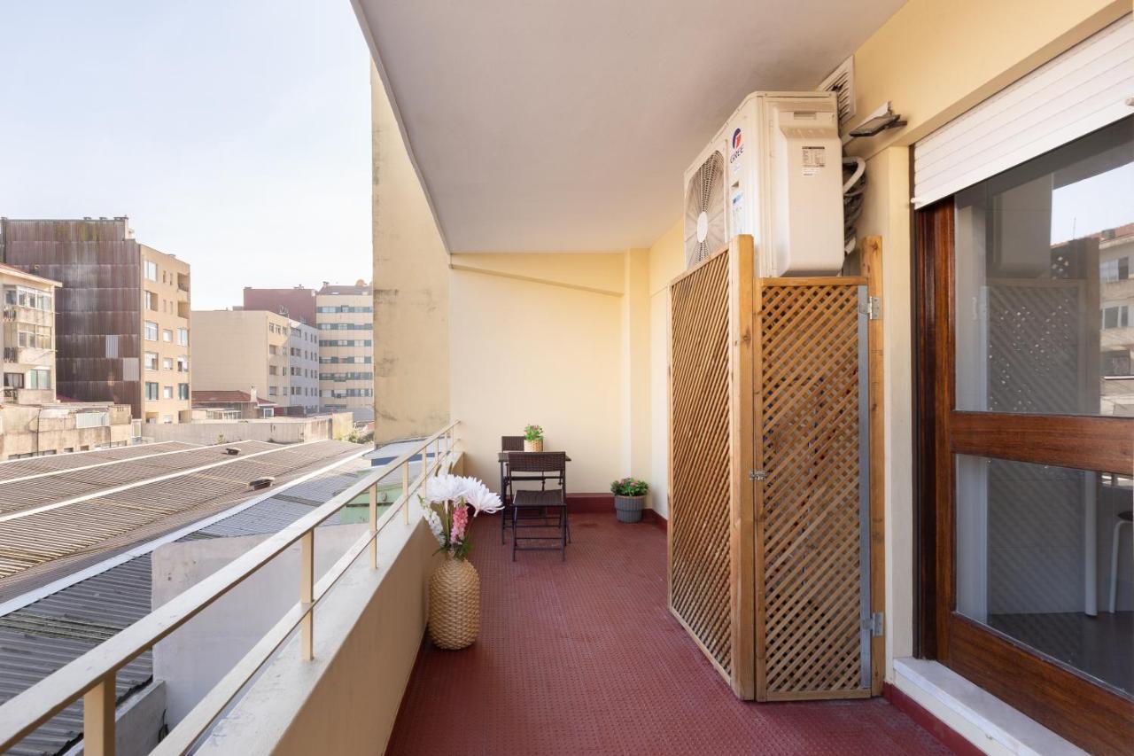 Host Wise - Trendy Bright Flats With Jacuzzi - 5 Min Beach Matosinhos  Exteriör bild