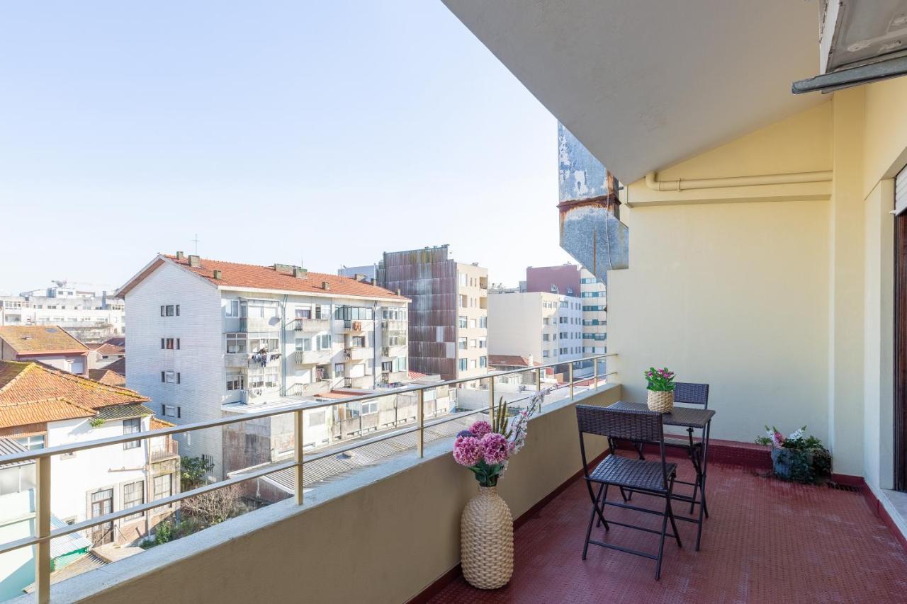 Host Wise - Trendy Bright Flats With Jacuzzi - 5 Min Beach Matosinhos  Exteriör bild